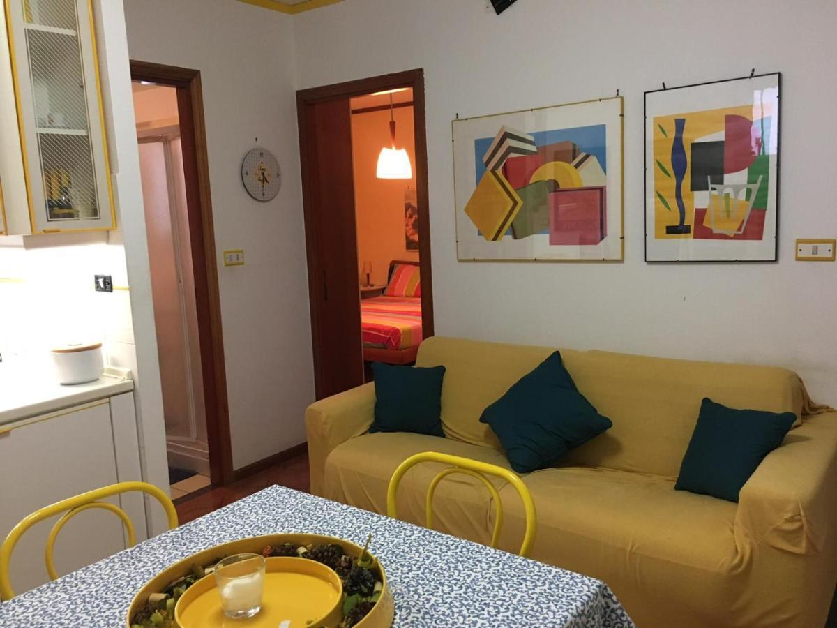 Ferienwohnung Da Alfio Acireale Exterior foto